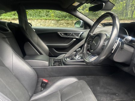 2018 Jaguar F-Type - thumbnail 18