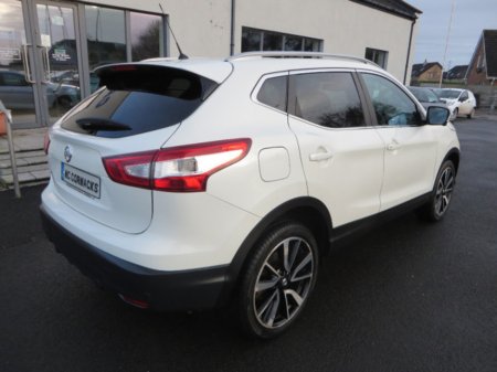 2017 Nissan Qashqai DCI TEKNA €15,950