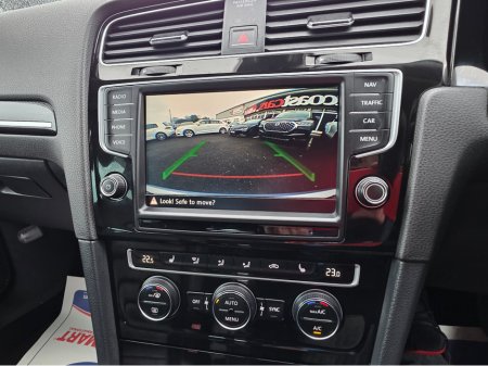 2017 Volkswagen Golf LEATHER BLACK SEATS 1.4 HIGHLINE EDITION -REVERSE CAMERA  - CARPLAY - ANDROID AUTO- BLIND SPOT REAR TRAFFIC ASSIST - DISCOVER PRO - €16,950 thumbnail