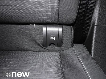 2023 Renault Arkana ICONIC TCE 140 AUTO MILD HYBRID €26,900 thumbnail