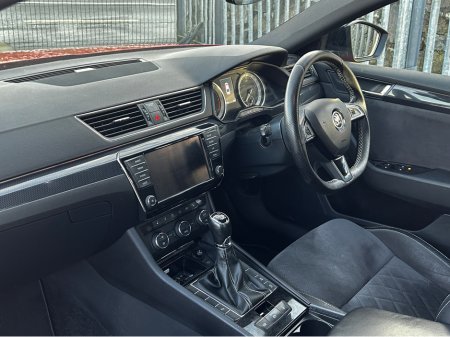 2017 Skoda Superb Sportline  2.0 TDI 150BHP 4DR €18,500 thumbnail