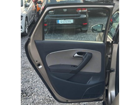 2014 Volkswagen Polo - thumbnail 10