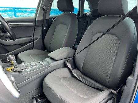 2017 Audi A3 S-LINE PACK 1.4 TFSI // APPLE CARPLAY/ANDROID AUTO // NEW 19" S-LINE ALLOYS // DUAL ZONE CLIMATE CONTROL €18,900 thumbnail