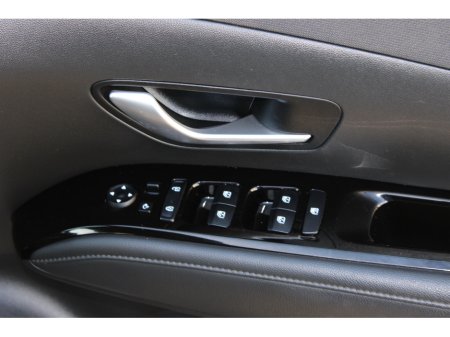 2023 Hyundai Tucson 2WD Executive HEV Auto €36,950 thumbnail