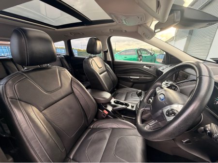 2016 Ford Kuga COMMERCIAL TITANIUM 4SEATS FWD 2.0 15 150PS 4 €10,750 thumbnail