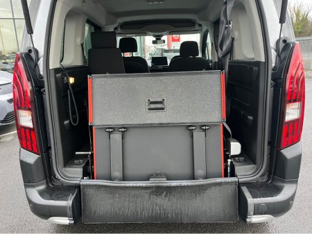 2023 Peugeot Rifter Wheelchair Accessible Auto €24,950 thumbnail