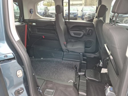 2024 Peugeot Rifter - thumbnail 10