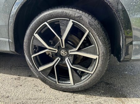 2025 Volkswagen Tiguan - photo 6