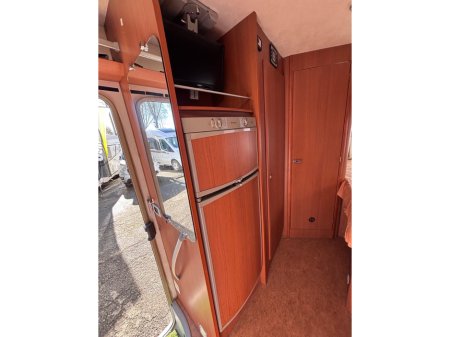 2008 Elnagh Baron 2008 ELNAGH DUKE LO-PROFILE 4 BERTH LEFT HAND DRIVE SPOTLESS THROUGHOUT thumbnail