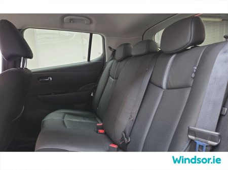 2021 Nissan Leaf Leaf SVE 40 kWh €17,995 thumbnail