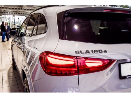 2026 Mercedes-Benz GLA Class - thumbnail 7