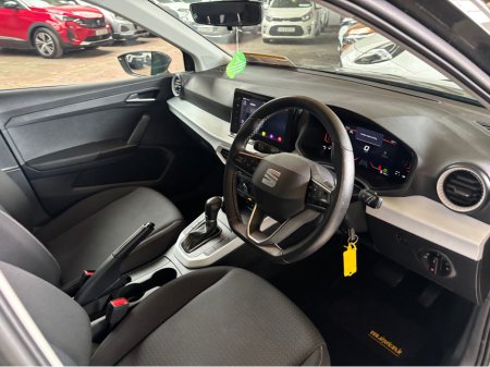 2023 SEAT Arona - thumbnail 5