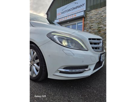 2012 Mercedes-Benz B Class B 180 BE Classic €8,950 thumbnail