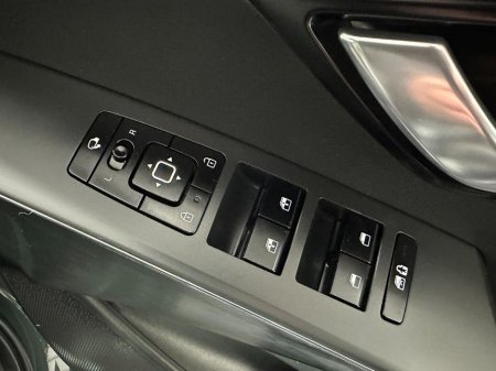 2023 Kia Niro K4 Plug In Hybrid €33,400 thumbnail