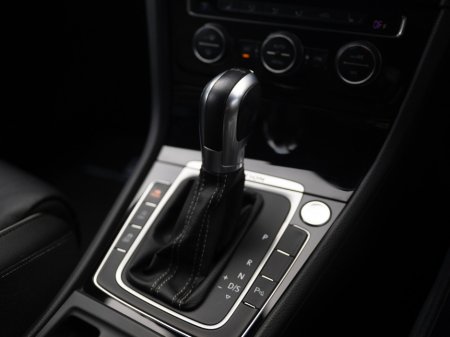 2018 Volkswagen Golf - thumbnail 15