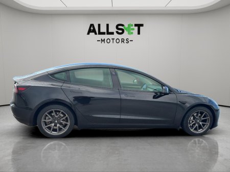 2021 Tesla Model 3 - thumbnail 2