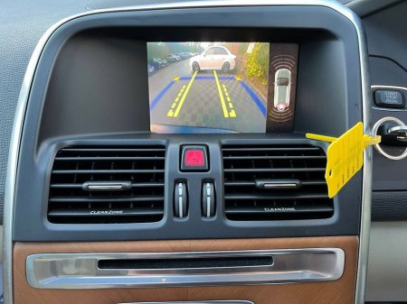 2017 Volvo XC60 CLASSIC 2.0D // SERVICE HISTORY // OPENING PANORAMIC SUNROOF // BLIND SPOT MONITOR €25,950 thumbnail