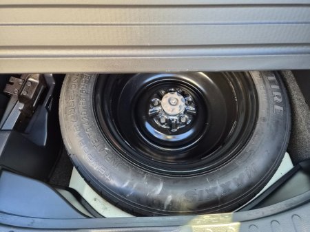 2016 Toyota Rav4 - thumbnail 9