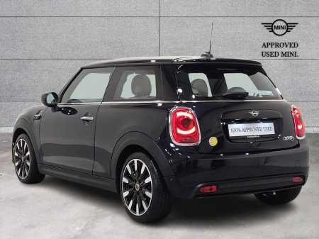 2022 MINI Hatch Electric Level 3 €22,950 thumbnail