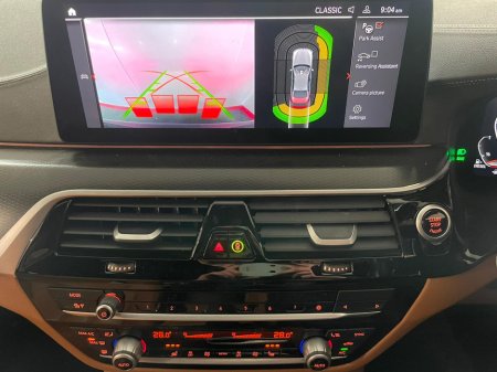 2022 BMW 5 Series - thumbnail 10