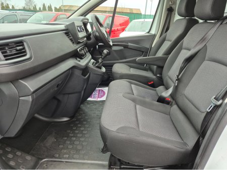 2022 Renault Trafic SL28 BUSINESS BLUE DCI €17,995 thumbnail