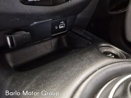 2024 Nissan Juke HYBRID 1.6 SV PREMIUM 2TONE €28,975 thumbnail