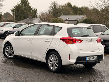 2014 Toyota Auris 1.4 D-4D ICON S/S 5DR €5,950 thumbnail
