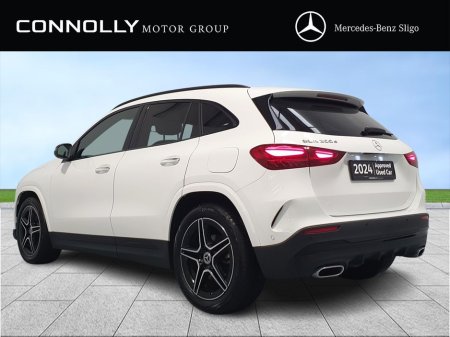 2024 Mercedes-Benz GLA Class GLA 200 d AMG Line w/ Pan roof €51,950 thumbnail