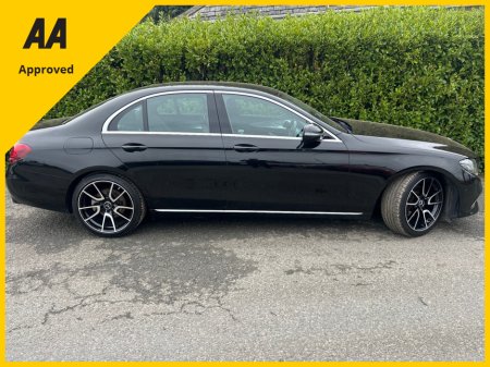 2019 Mercedes-Benz E Class - thumbnail 4