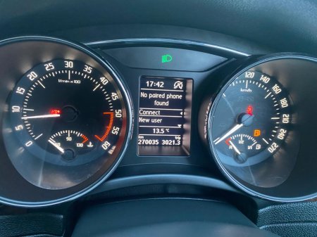 2014 Skoda Superb - thumbnail 14