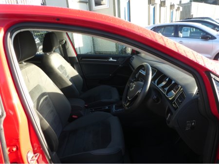 2015 Volkswagen Golf TSI Bluemotion €13,950 thumbnail