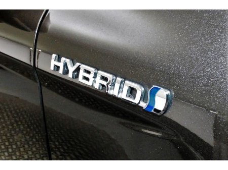 2017 Toyota Camry 2.5 HYBRID *PARK SENSORS*REVERSE CAM* €19,890 thumbnail