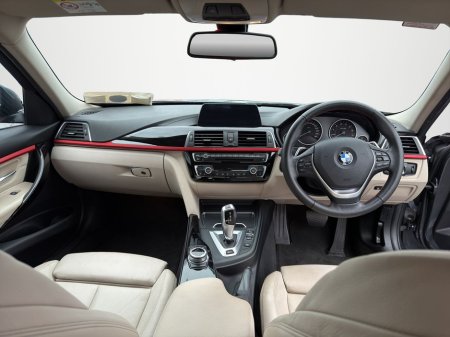 2018 BMW 3 Series 330e Sport €21,888 thumbnail