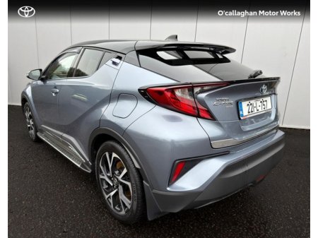 2022 Toyota C-HR 1.8 HYBRID SPORT 4DR AUTO €24,950 thumbnail