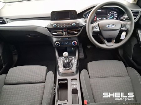 2019 Ford Focus - thumbnail 3