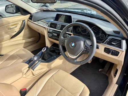 2016 BMW 3 Series - thumbnail 10