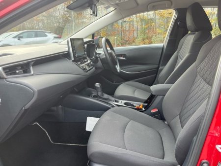 2021 Toyota Corolla COROLLA HYB LUNA SALOON €23,950 thumbnail