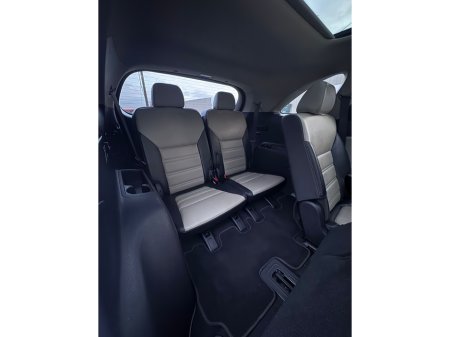 2017 Kia Sorento - thumbnail 21