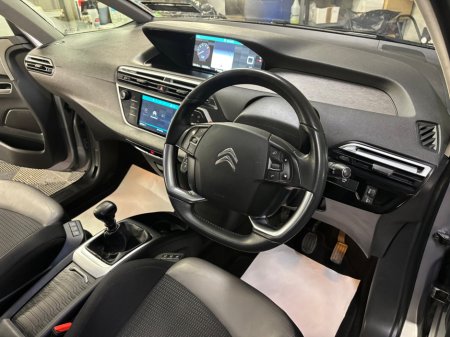 2019 Citroen C4 Picasso - thumbnail 8