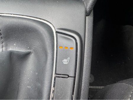 2019 Hyundai Kona KAUAI 2WD EXECUTIVE 5DR €14,950 thumbnail