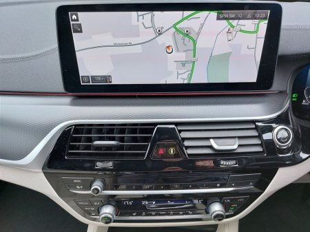 2024 BMW 5 Series - thumbnail 19