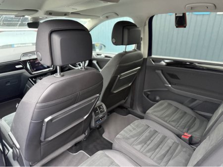 2018 Volkswagen Touran HIGHLINE - 2.0L DIESEL - 7 SEATS - AUTO - 12M WARRANTY - CAR: 1621 thumbnail