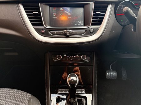 2020 Vauxhall Grandland X  €19,450 thumbnail
