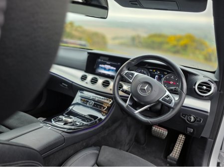 2018 Mercedes-Benz E Class - thumbnail 19