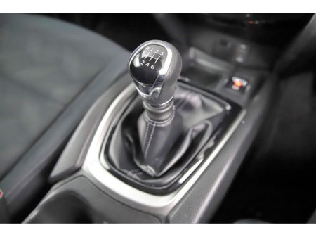 2017 Nissan X-Trail 1.6D XE 6SPD 5SEATS €16,890 thumbnail