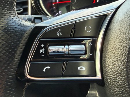 2021 Kia Ceed  €9,700 thumbnail