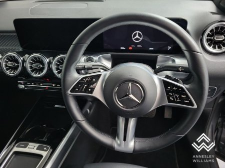 2025 Mercedes-Benz EQB - thumbnail 22