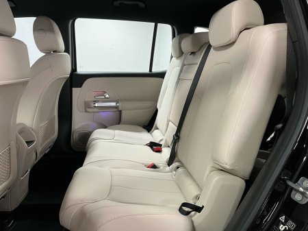 2025 Mercedes-Benz EQB 250+ 7 Seat Progressive - 18 Inch Alloys - Reversing Camera - Ambient Lighting - Sat Nav - Climate Control - Heated Seats - Keyless Start - Apple CarPlay/Android Auto €59,988