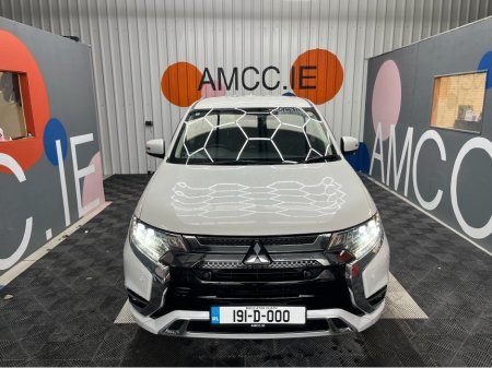 2019 Mitsubishi Outlander €22950! 2019 MITSUBISHI OUTLANDER PHEV LIMITED EDITION 4WD 2.4 AUTOMATIC / CRUISE CONTROL / REVERSE CAMERA / ELECTRIC HEATED SEATS / HEATED STEERING WHEEL €22,950 thumbnail