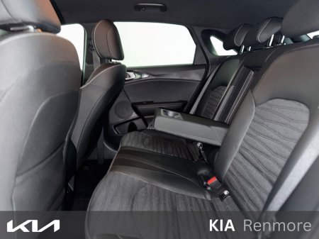 2024 Kia Ceed 1.6D Mhev GTL MY23 5DR €25,995 thumbnail